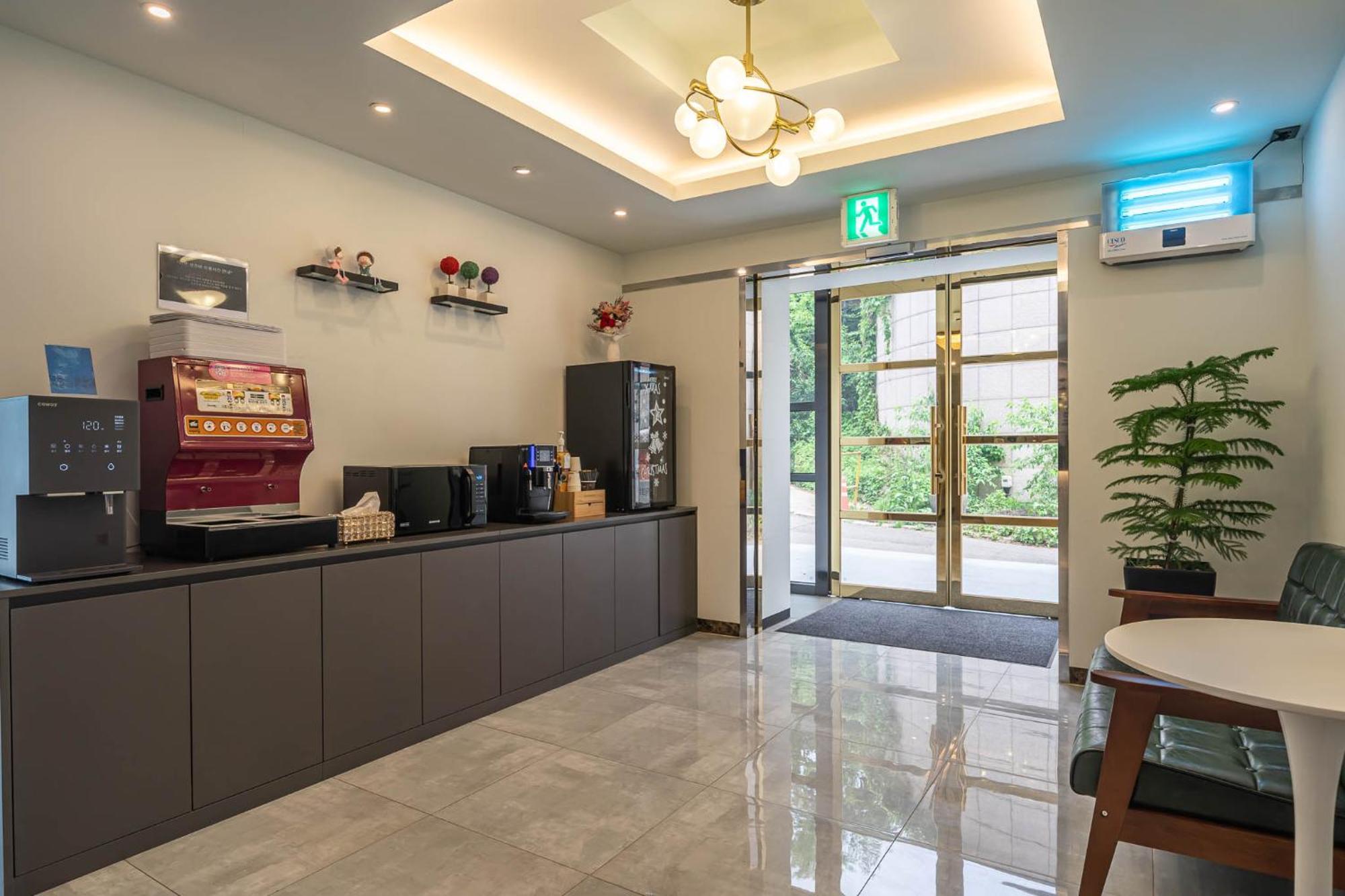 Hotel Rodem Инчон Екстериор снимка