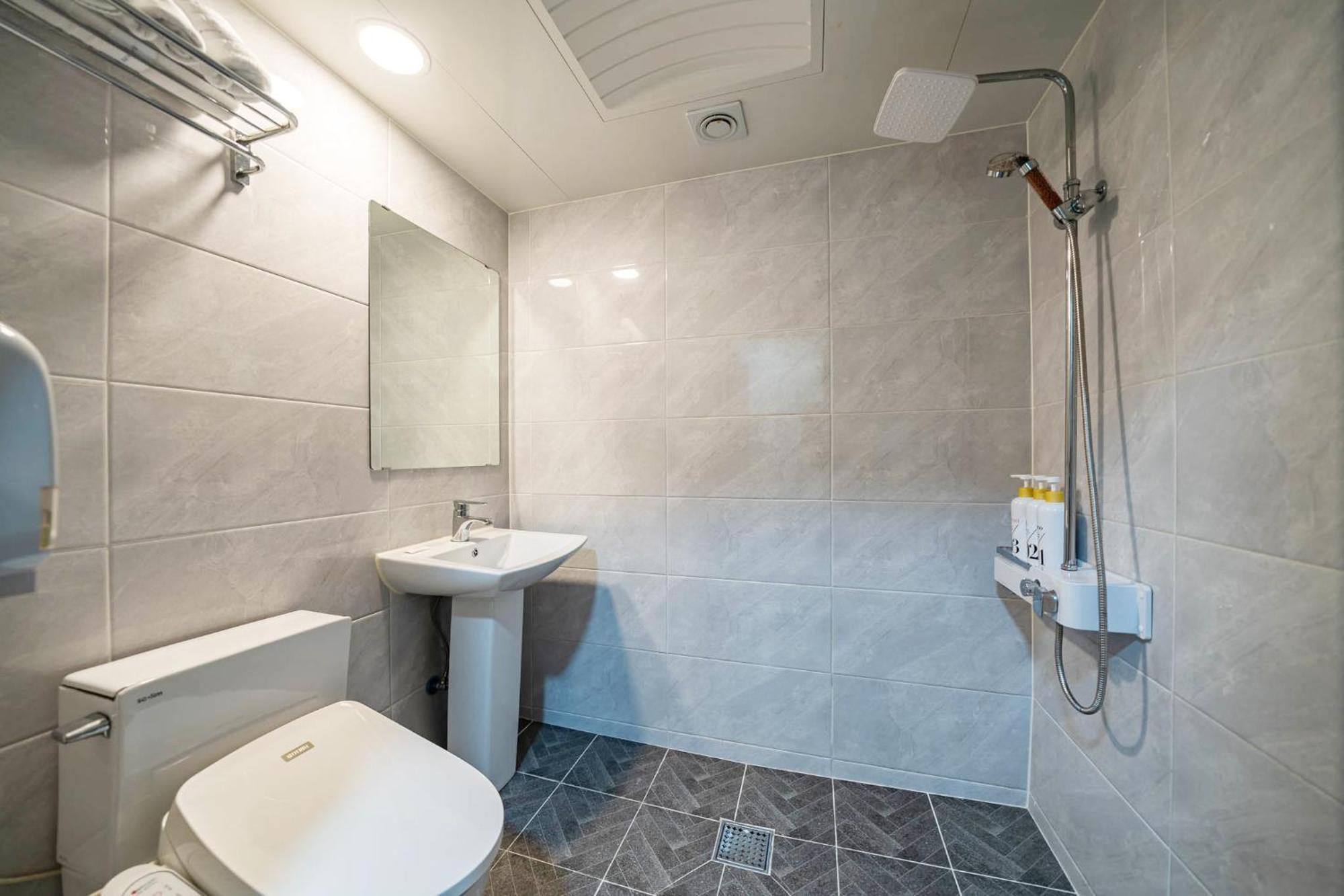 Hotel Rodem Инчон Екстериор снимка