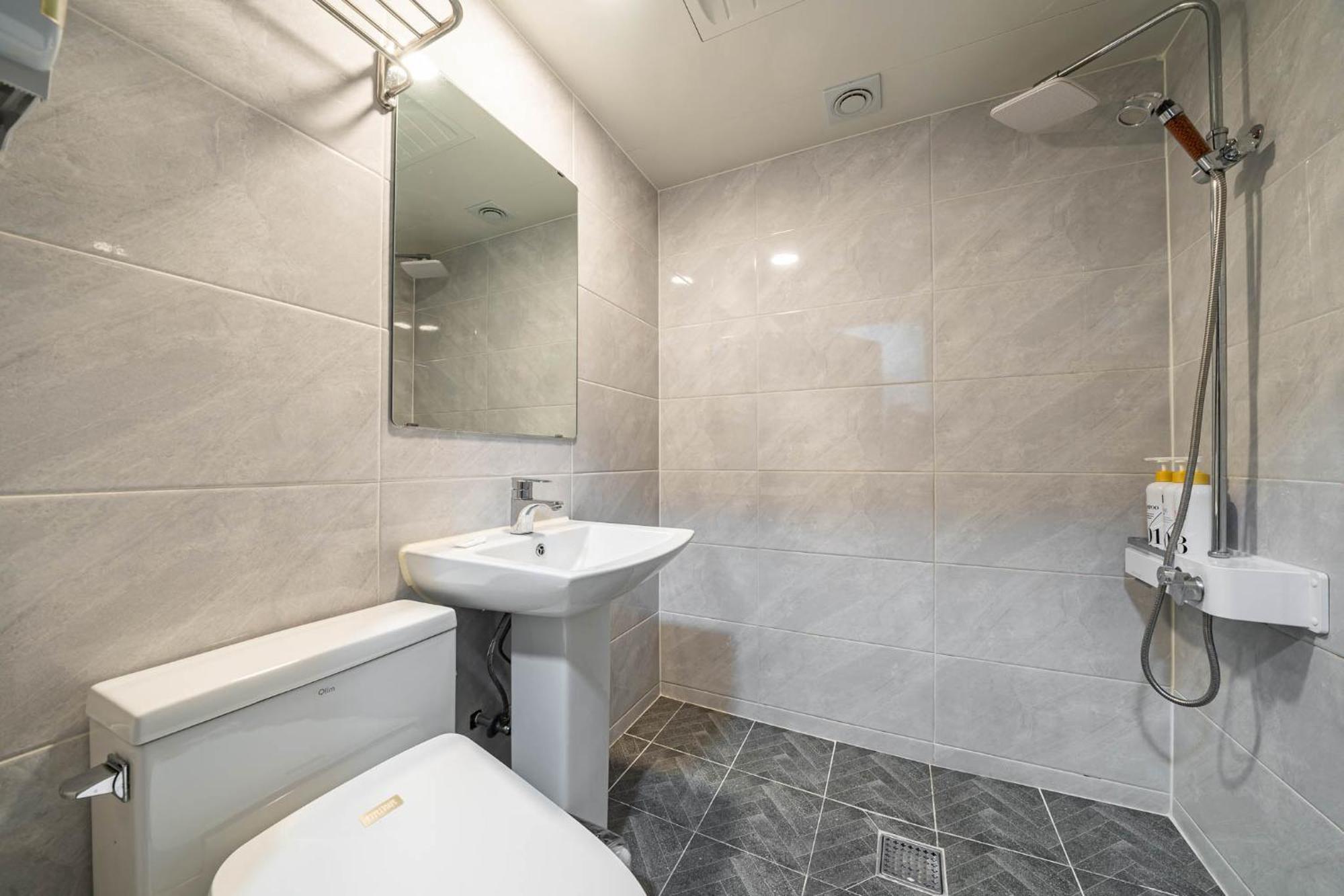 Hotel Rodem Инчон Екстериор снимка